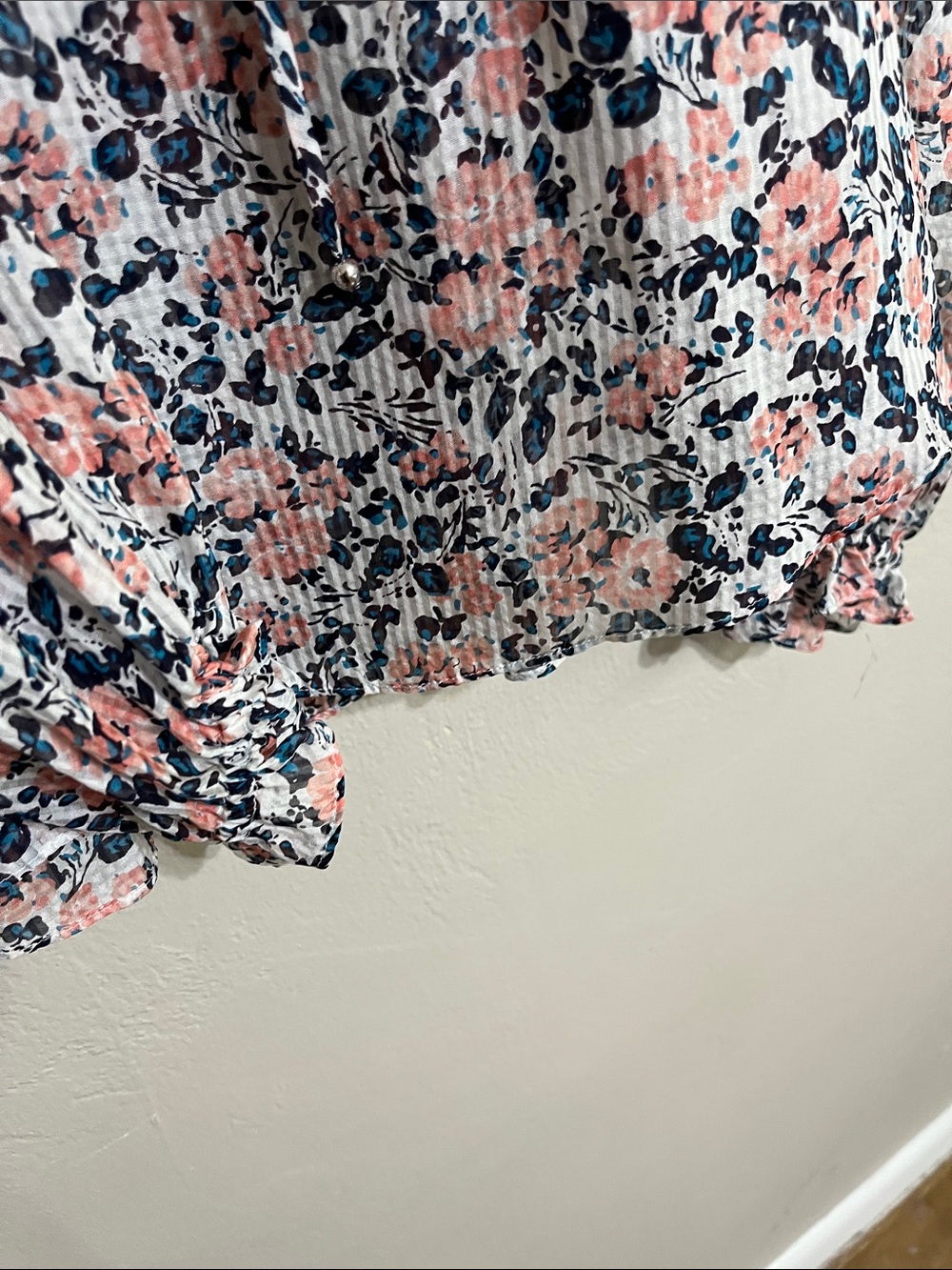Veronica Beard Coral and Navy Floral Ruffle V-Neck Blouse - Picture 4 of 8